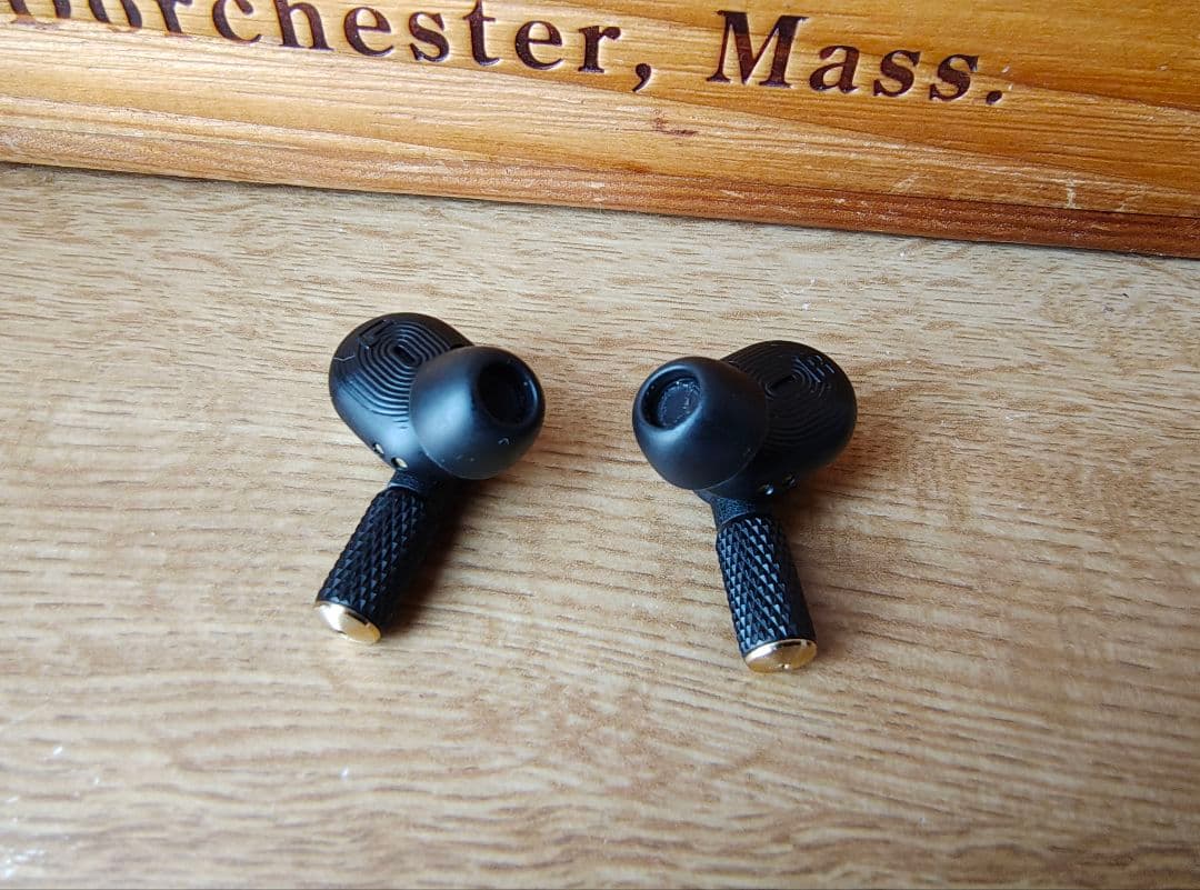 Marshall Motif Ⅱ A.N.C ワイヤレスイヤホン