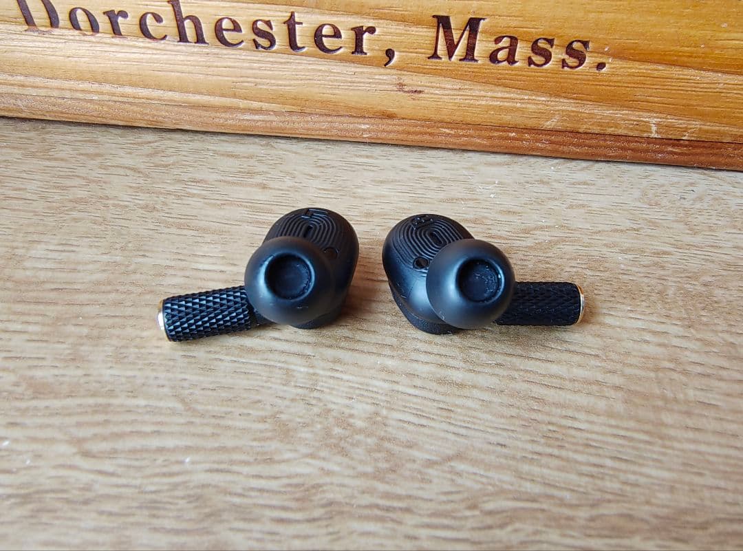 Marshall Motif Ⅱ A.N.C ワイヤレスイヤホン