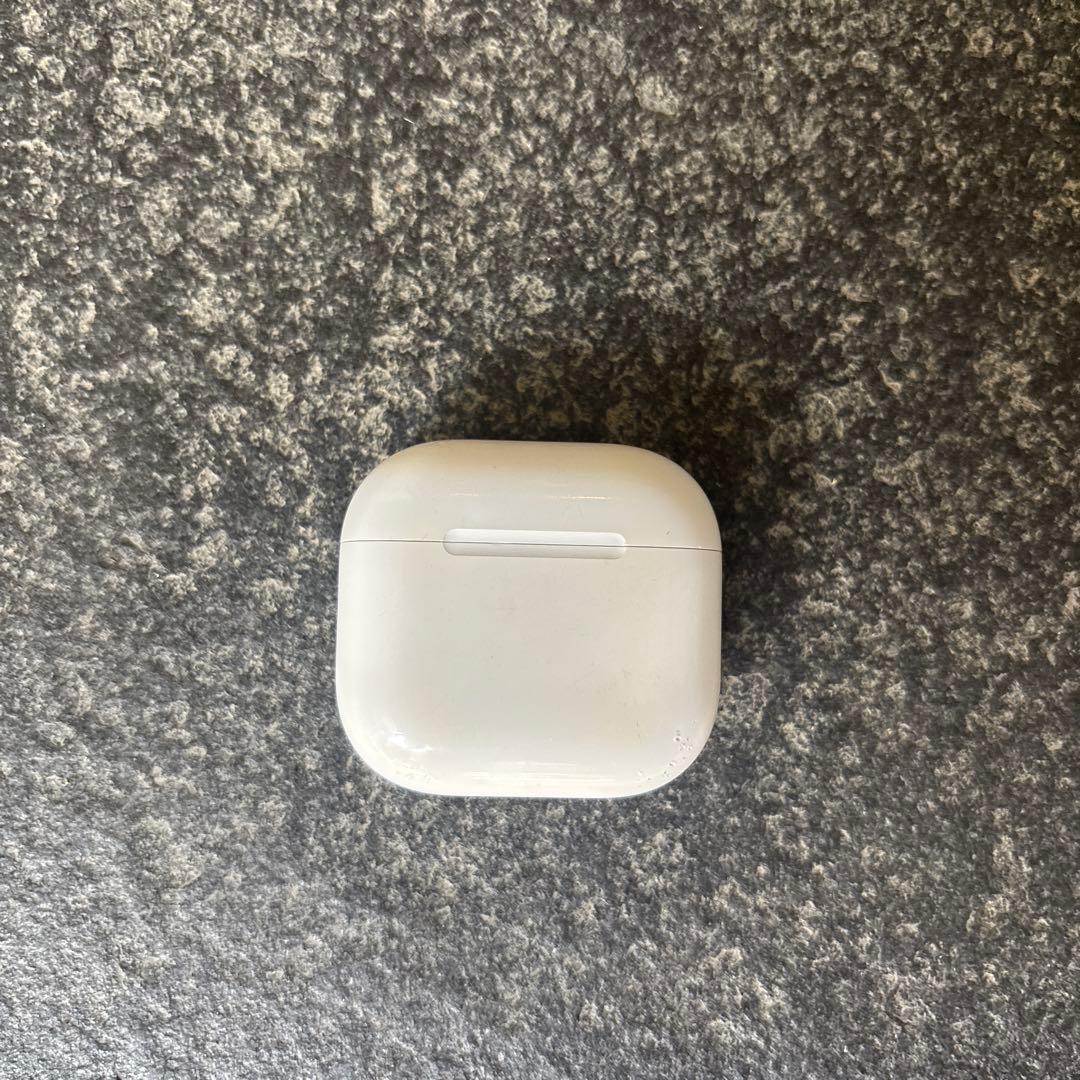AirPods4本体