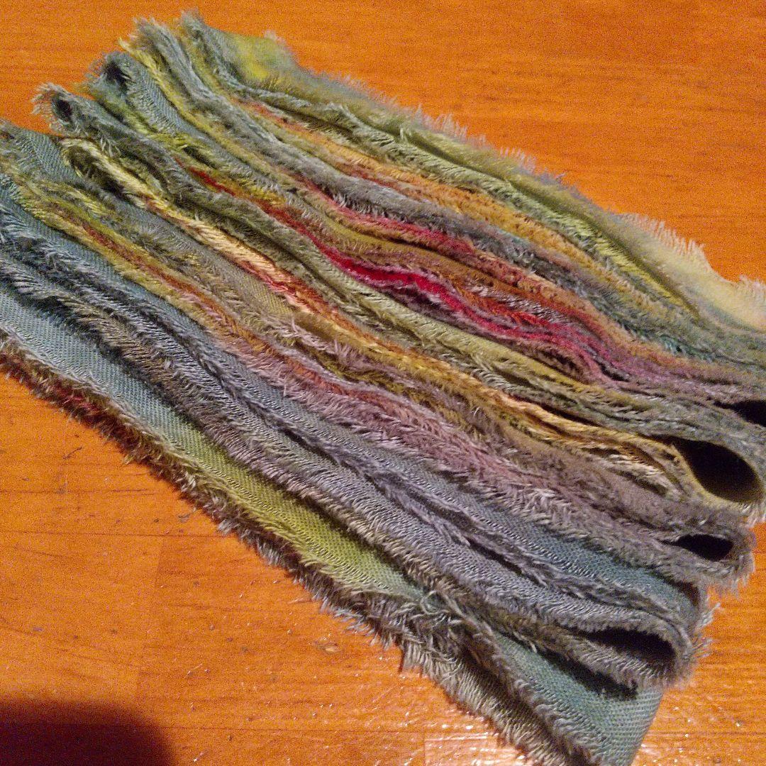 1017。28，ジャンクジャーナル素材。手染めフリンジ加工裂き布リボン