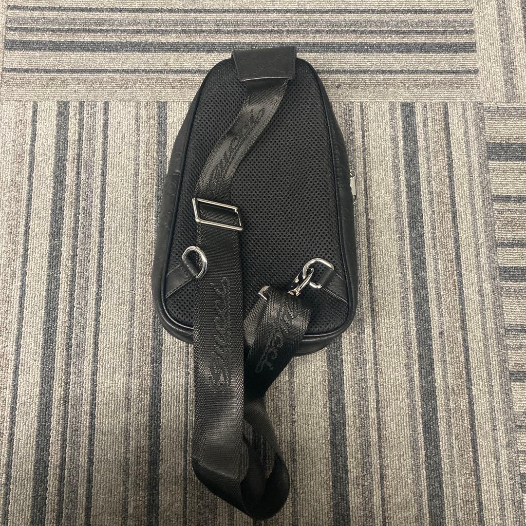 Gucci ボディバッグ ブラック GGパターン