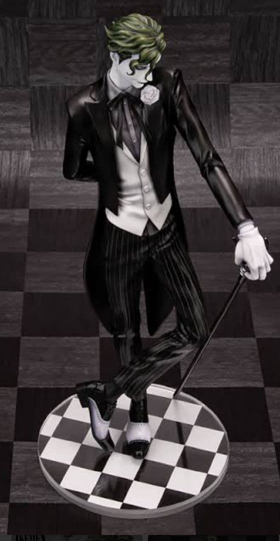 コトブキヤ　ジョーカー　フィギュア