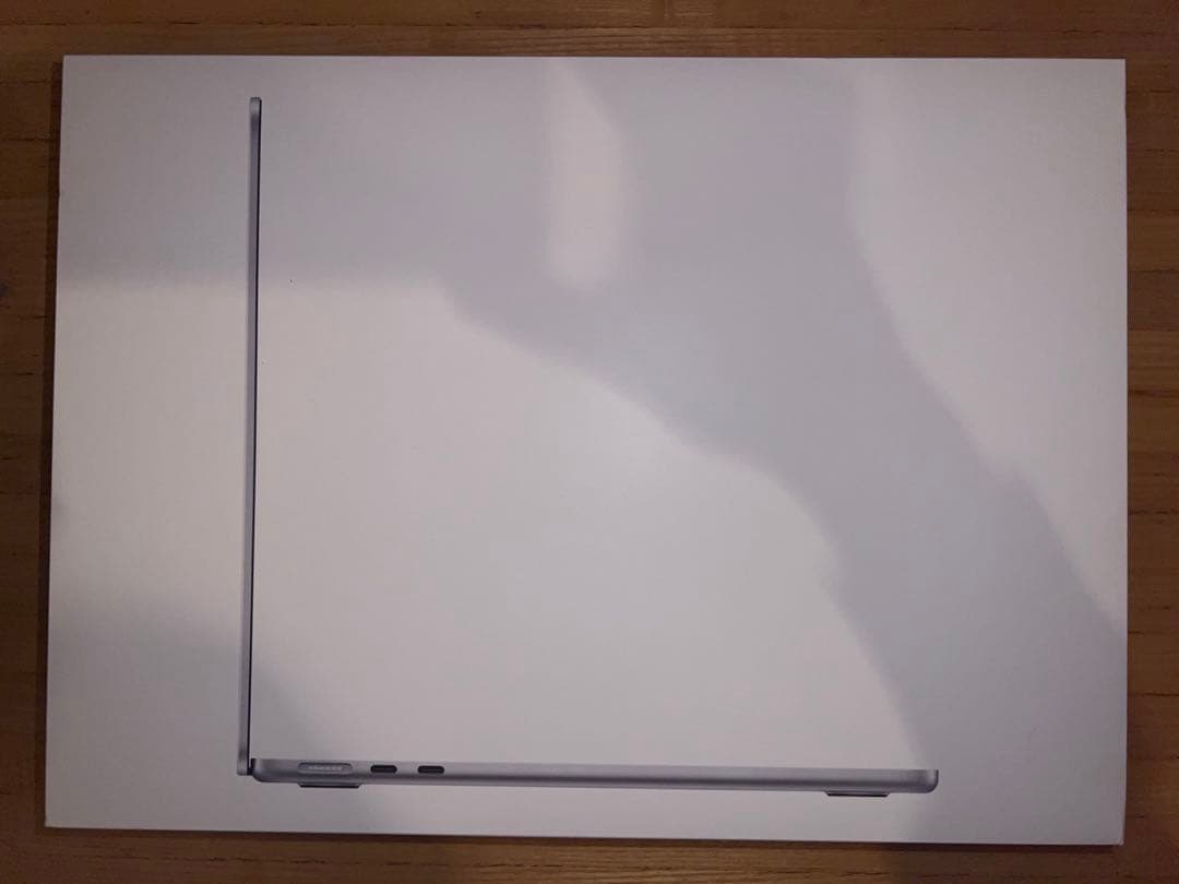MacBook Pro 13, 2017, Thunderbolt 3 ×2