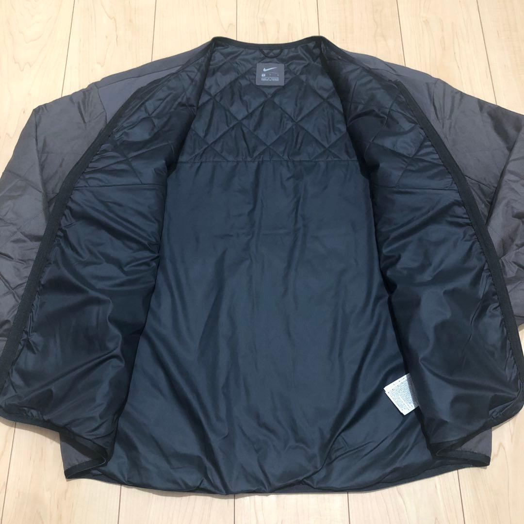 新品 日本未発売 NIKE ノーカラー ジャケット キルティング 中綿 ナイキ