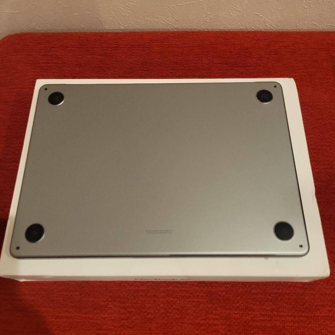 MacBook Air (13インチM3)　SSD512/2024年製動作品