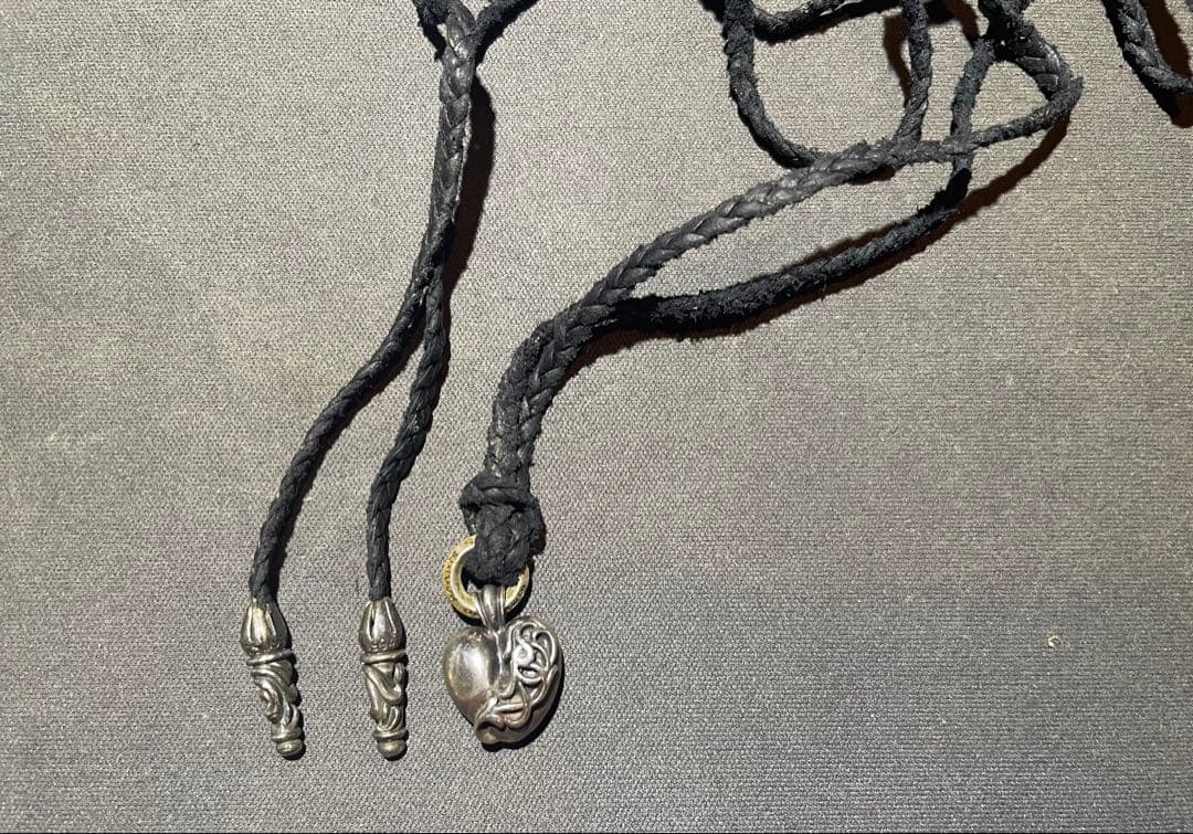 け*け様 CHROME HEARTS クロムハーツ ハートペンダント