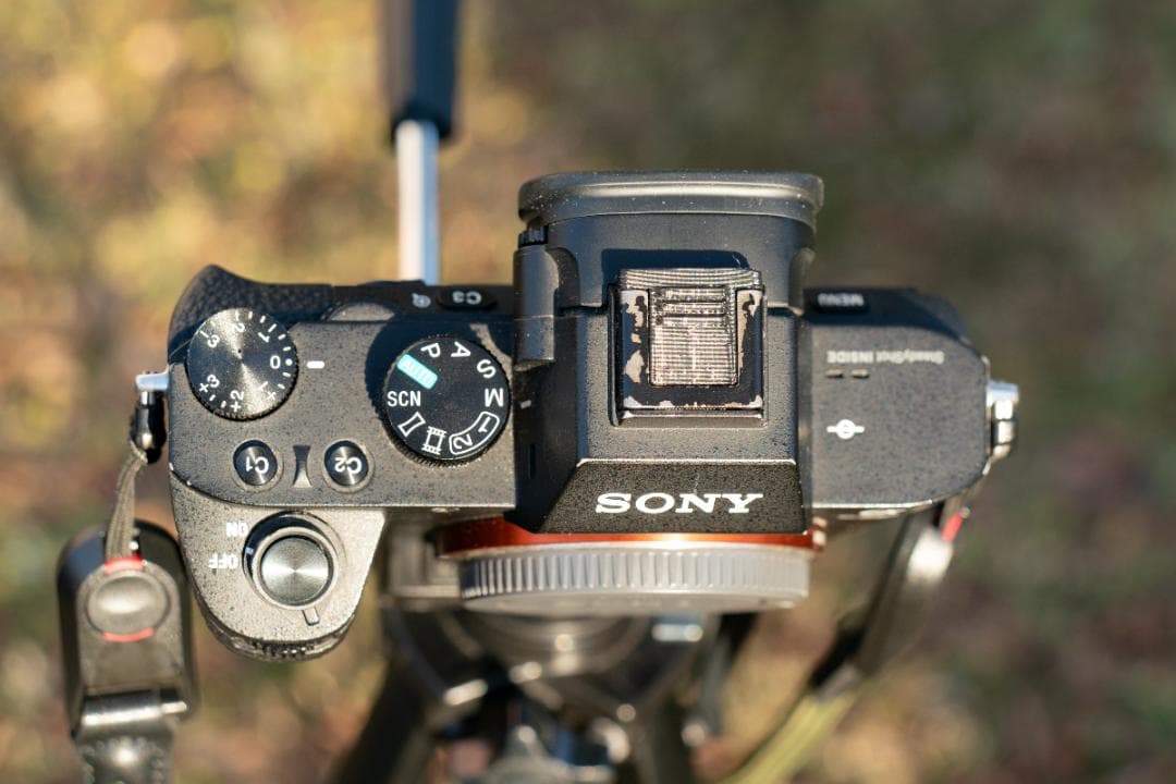 【言語解除済】SONY α7 II ボディ + バッテリー4個 + SDカード