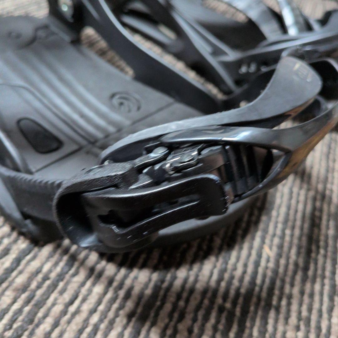 スノーボードビンディング ブラック/グレー