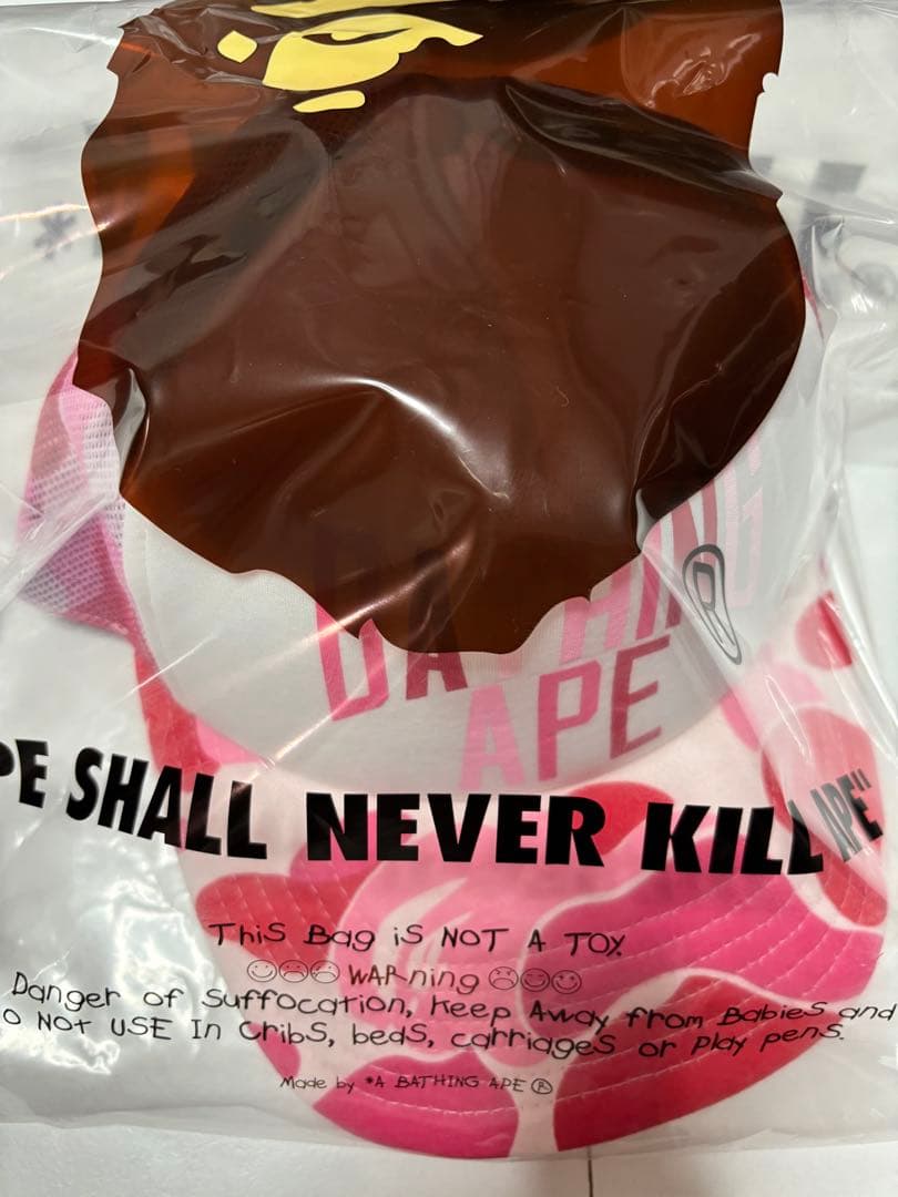 A BATHING APE 迷彩ピンクキャップ