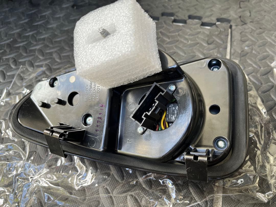  mini ミニクーパーs R53 RE16 LEDテールランプ