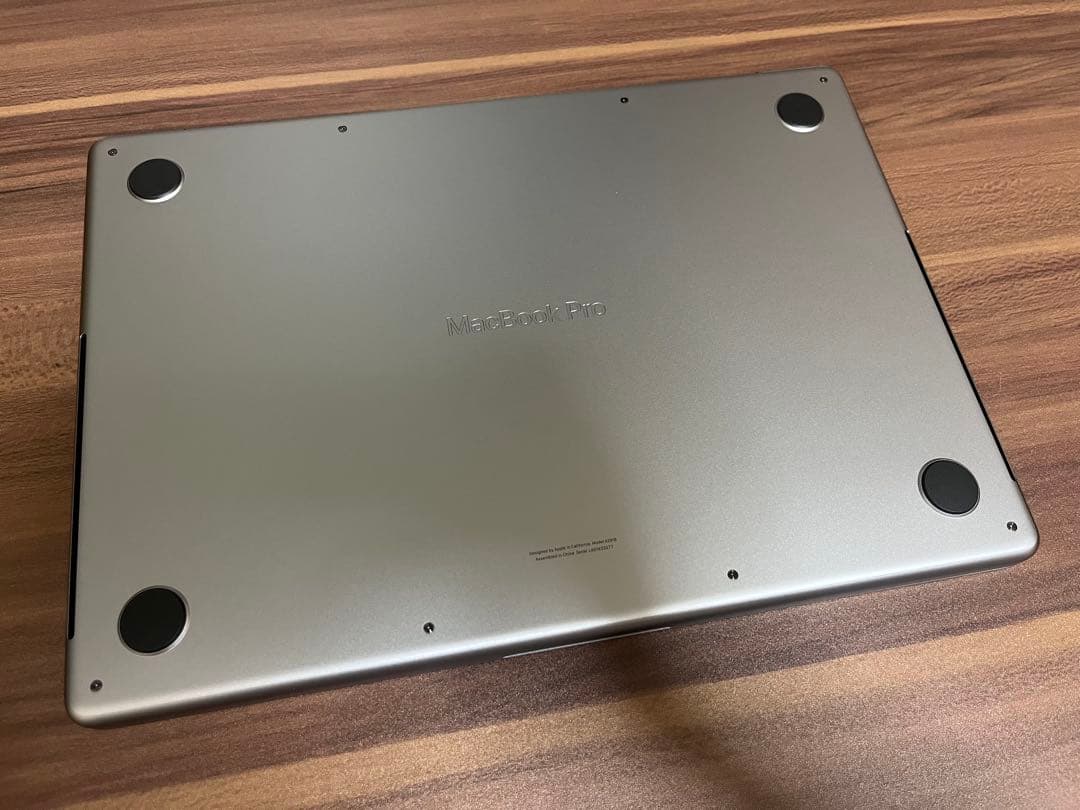 【美品】MacBook Pro 14インチ M3 (2023年モデル) 16GB