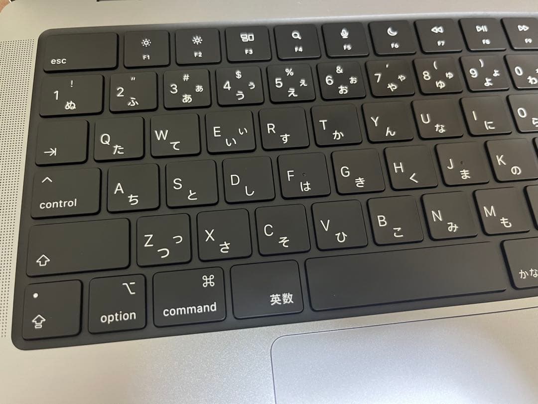 【美品】MacBook Pro 14インチ M3 (2023年モデル) 16GB