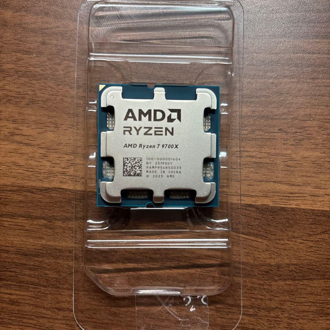 【新品未使用】Ryzen7 9700X 安心の動作保証