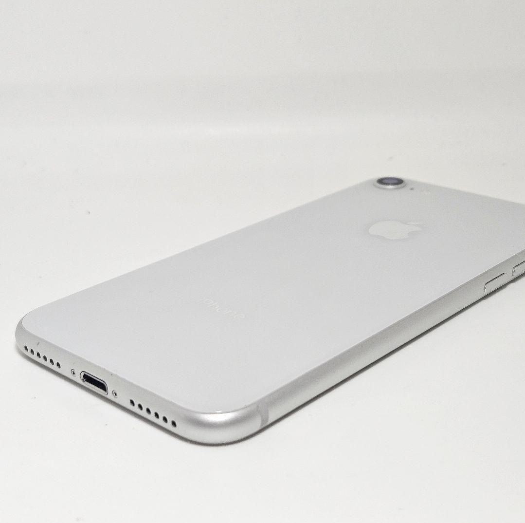 美品 動作品 iPhone8 256GB シルバー SIMフリー 本体