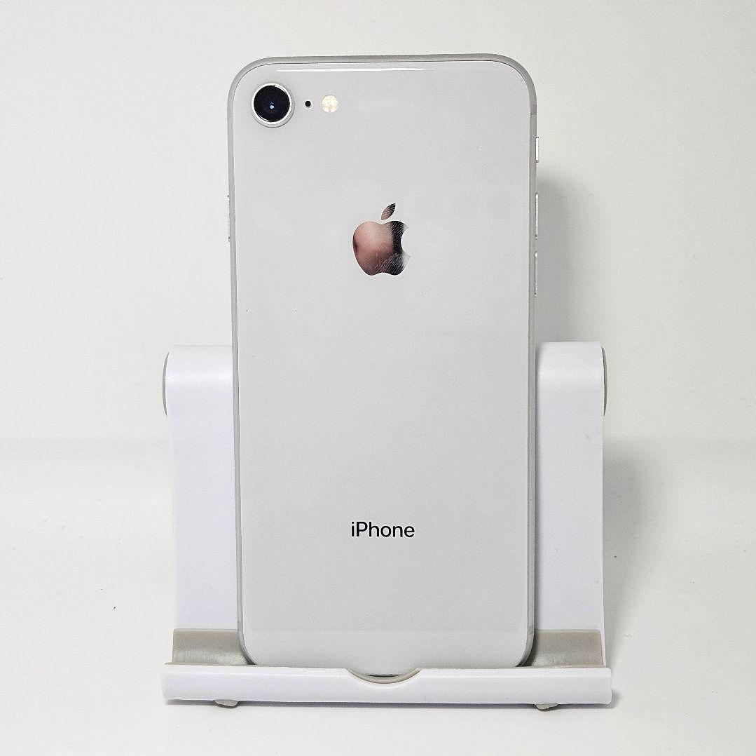 美品 動作品 iPhone8 256GB シルバー SIMフリー 本体
