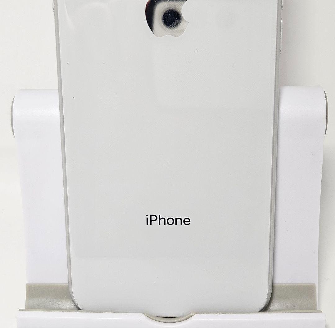美品 動作品 iPhone8 256GB シルバー SIMフリー 本体