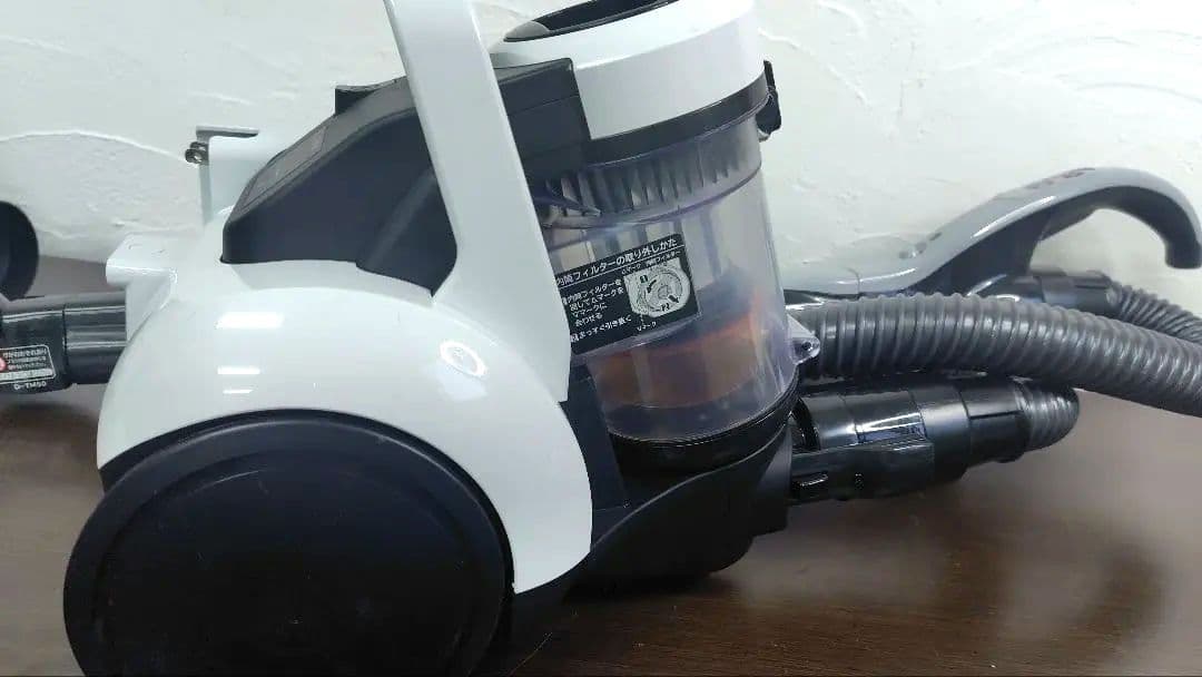 日立 サイクロン式クリーナー CV-SV90K　23年製