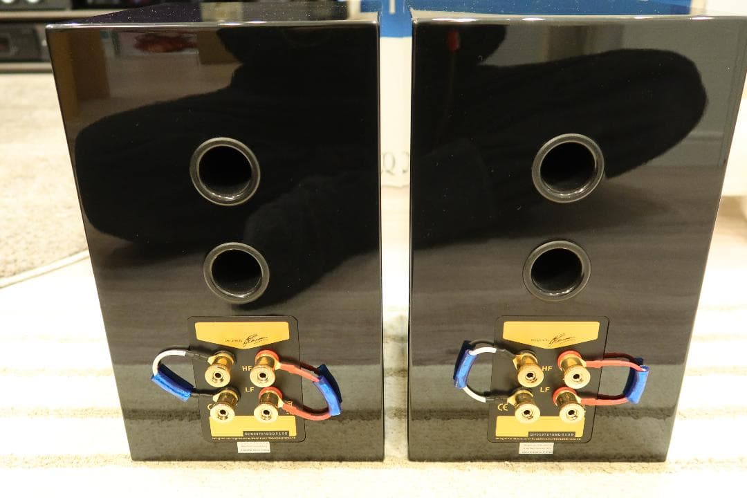 QUAD 11L Classic Signature ピアノブラック ☆ 美品！