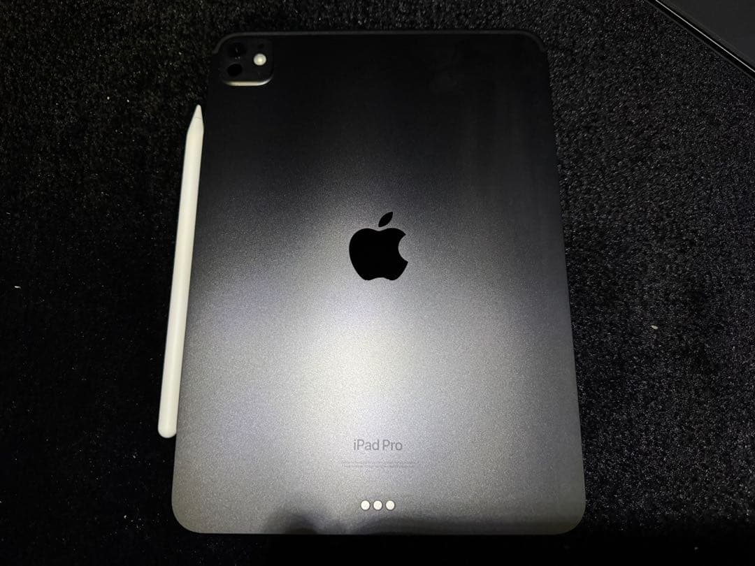 iPad Pro (M4) 11インチ本体アクセサリー3点セットおまけ付き