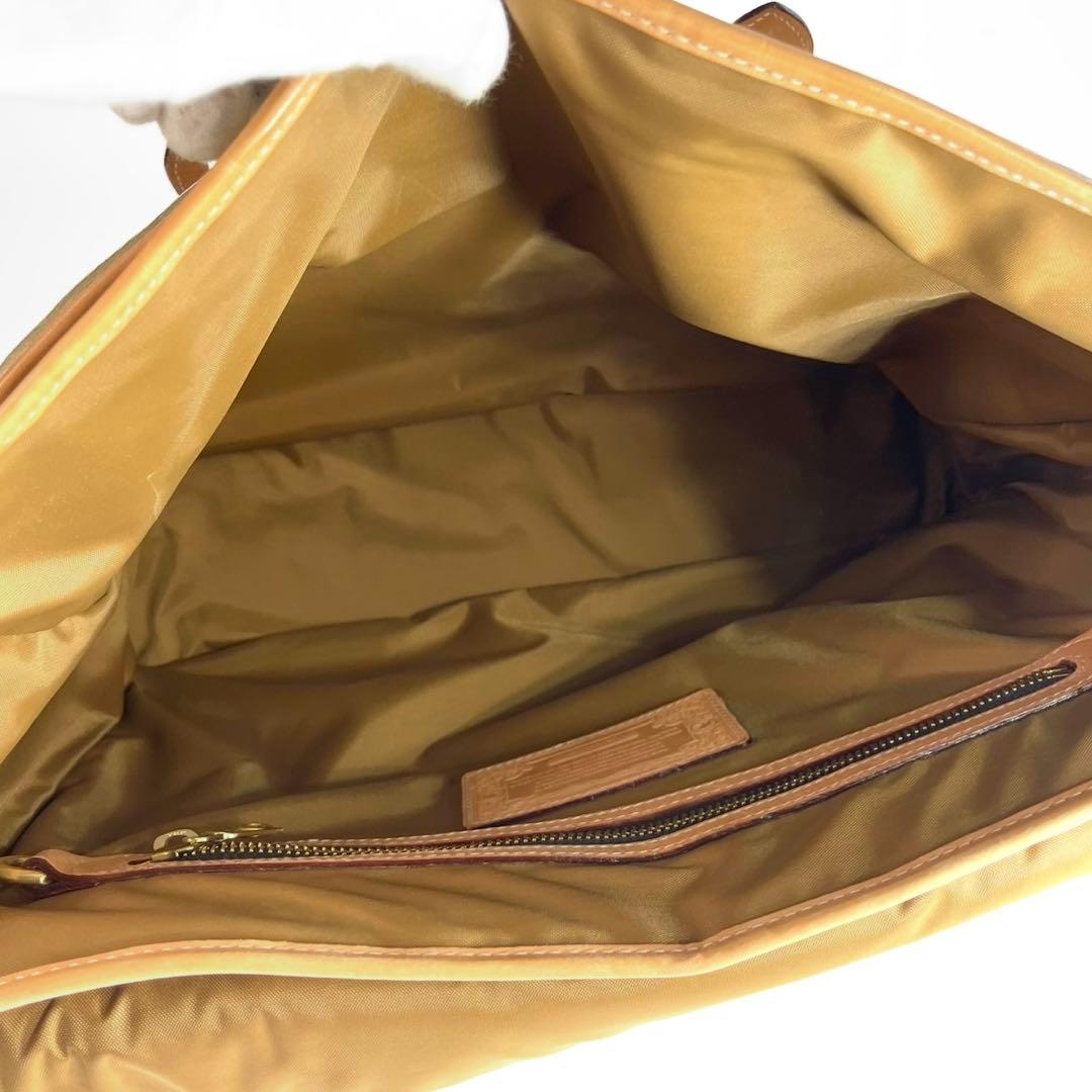 HUNTING WORLD ショルダーバッグ メッセンジャーバッグ a820