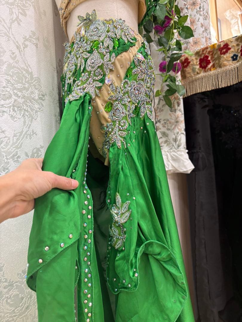 オリエンタル衣装