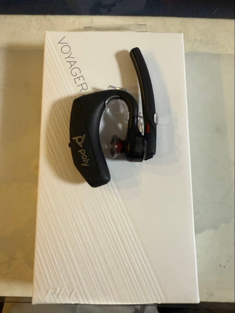 Poly Voyager 5200 ヘッドセット