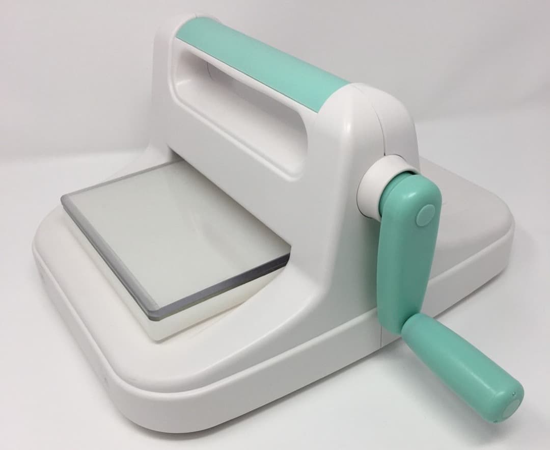 カッティングダイ　本体　カッティングマシン