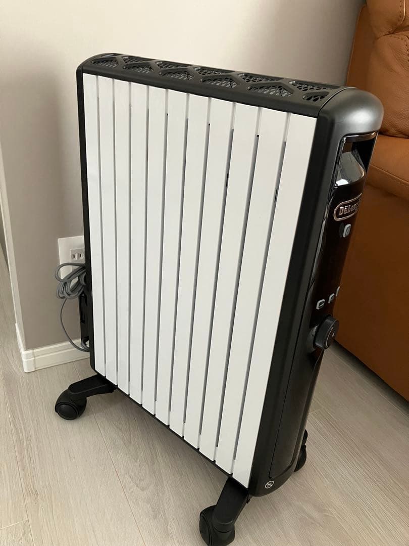 【美品】デロンギ　ゼロ風暖房　MDHU15-BK