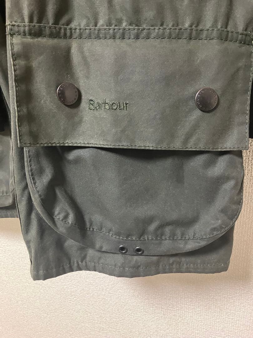 Barbour オリーブジャケット