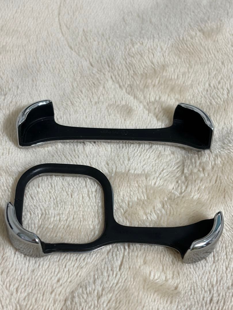 Arc Pulse アークパルス　iPhone13用バンパー　チタン製