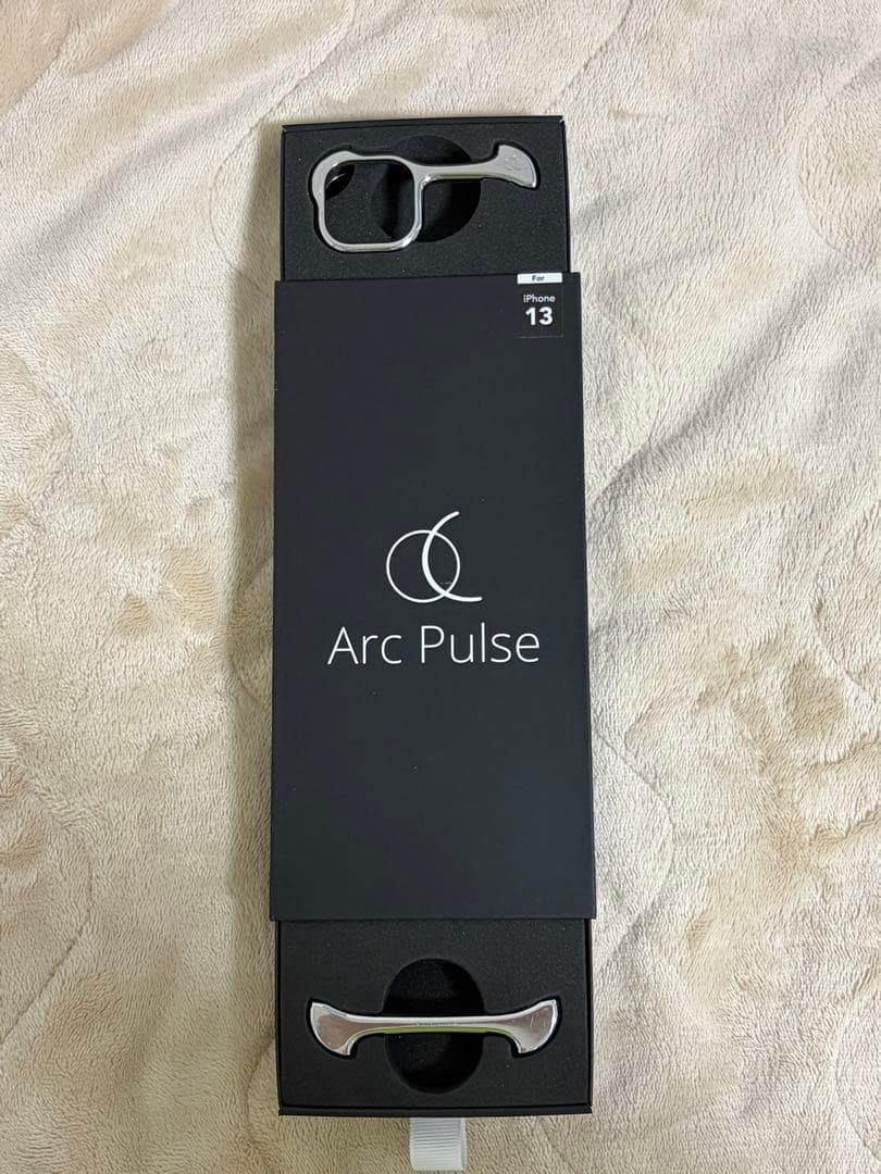 Arc Pulse アークパルス　iPhone13用バンパー　チタン製