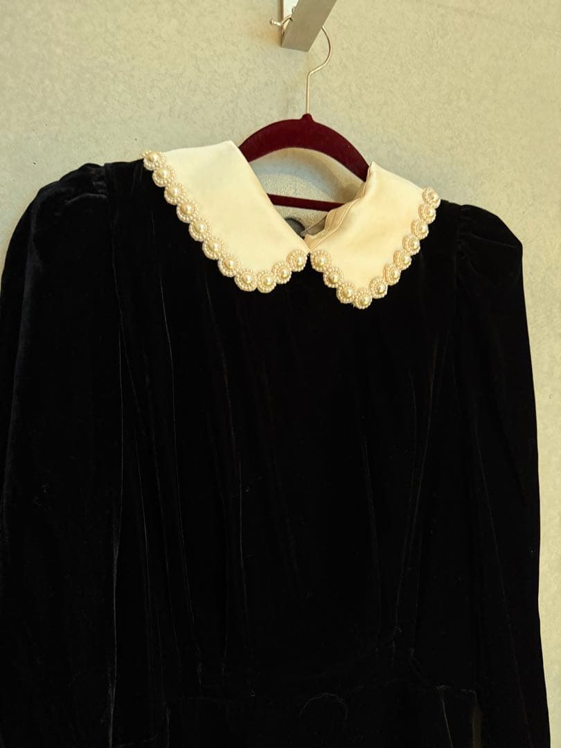 新品タグ付き⭐︎SANDRO ベルベットミニワンピース