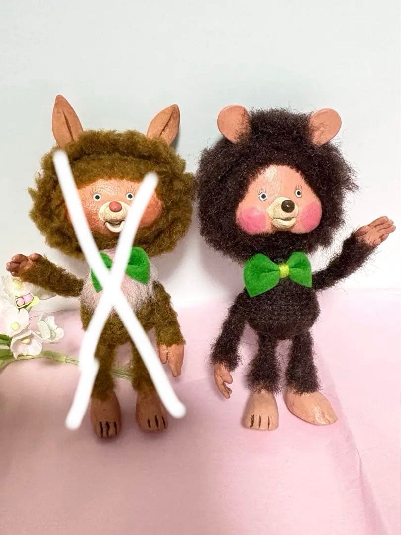 ぷち　チビドール右側茶色の子