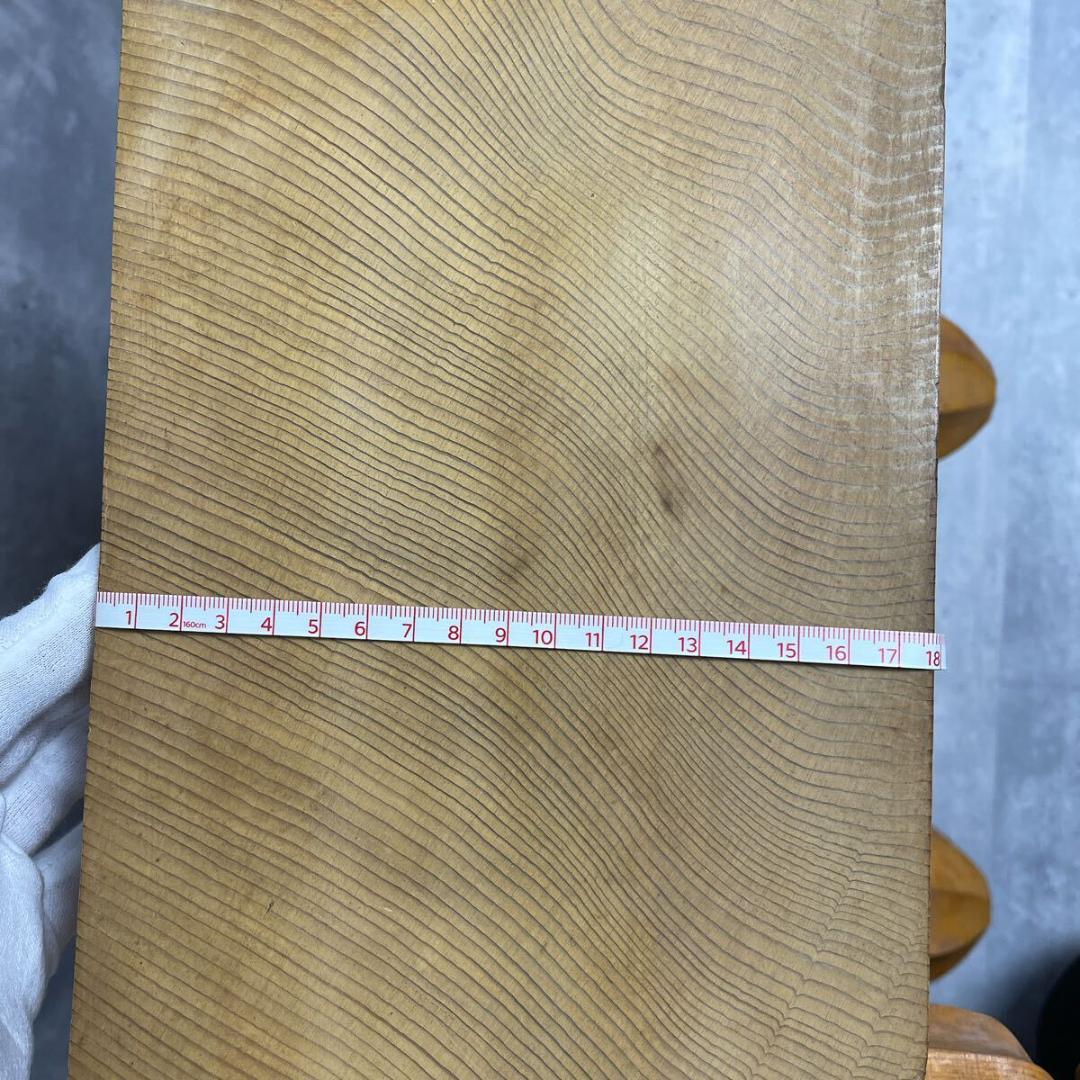 新榧　碁盤　四方柾目　へそ有　盤厚5.84寸　脚付　伝統　囲碁　プロ仕様　榧