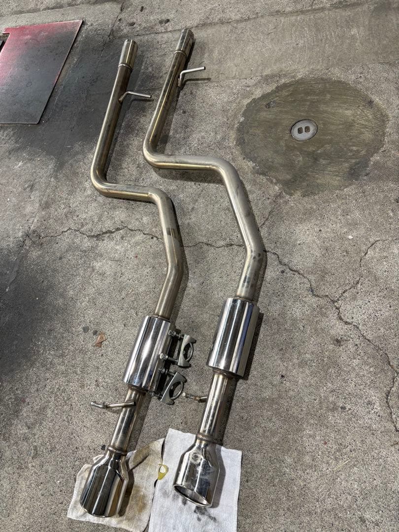 30セルシオ マフラー