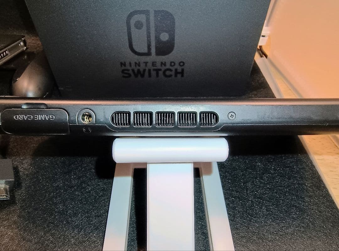 Nintendo Switch 本体 多言語対応