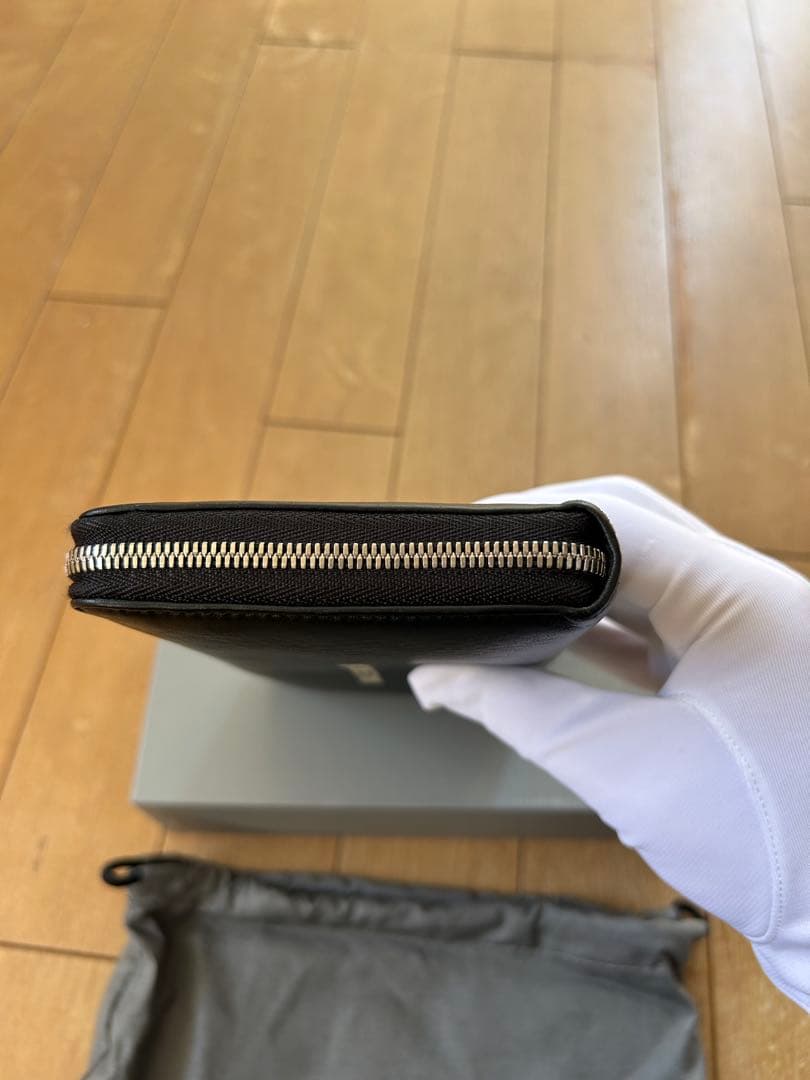 BALENCIAGA ブラック 長財布 収納袋付き