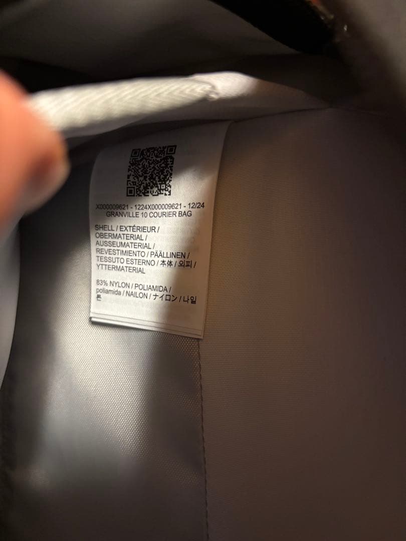 アークテリクス　グランヴィル 10 クーリエ バッグ ブラック