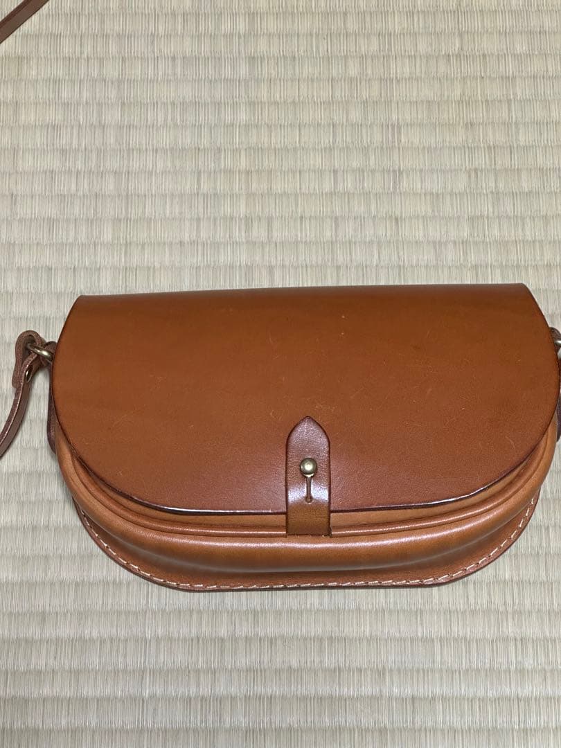 ヘルツ　ギボシミニショルダー