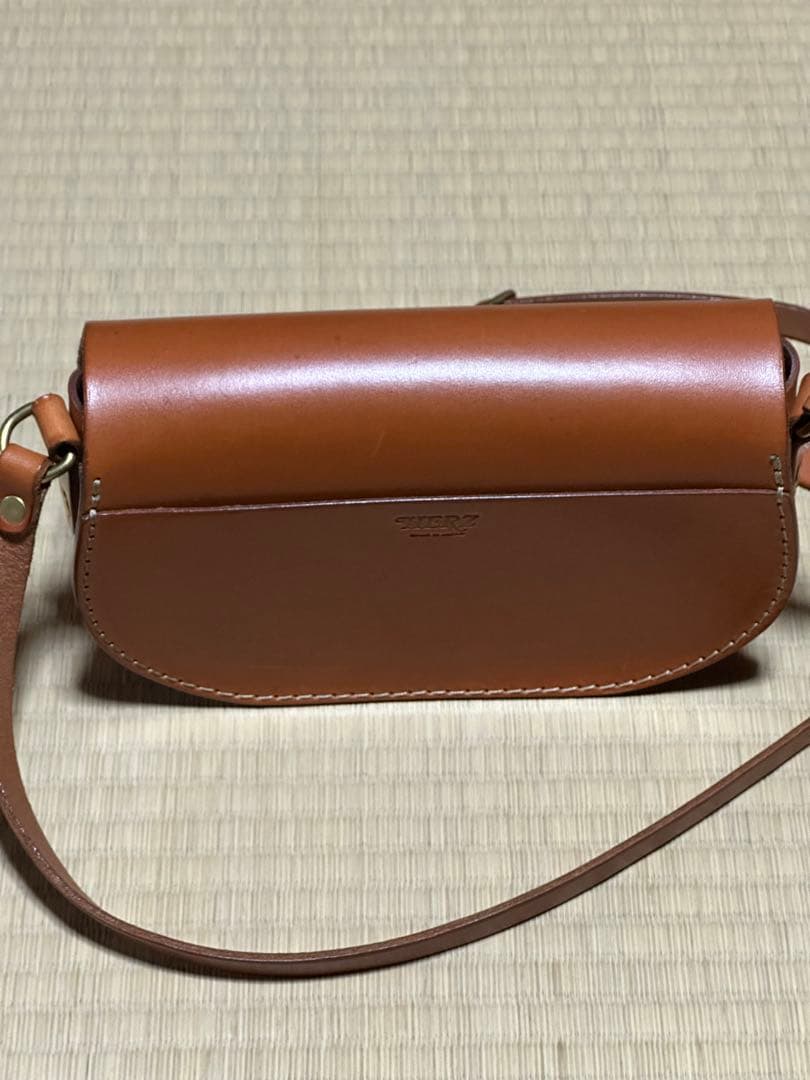 ヘルツ　ギボシミニショルダー