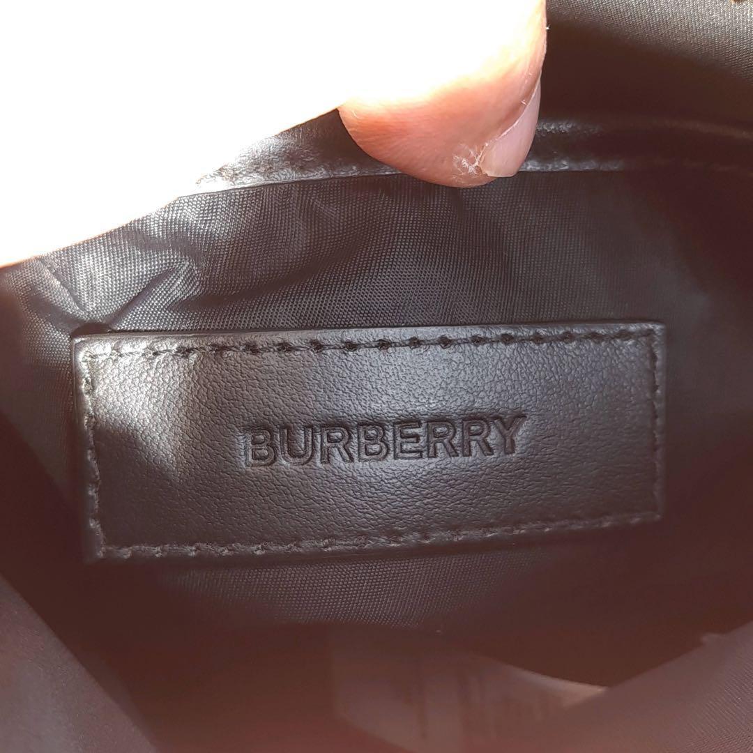 【現行】バーバリー　イングランド　ショルダーバッグ　ノバチェック　スクエア