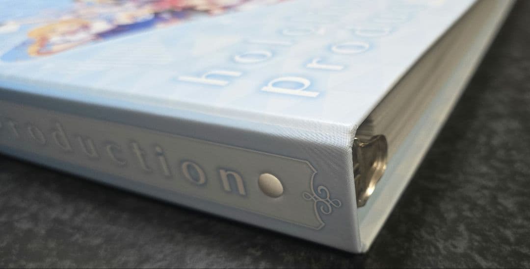 ホロライブ　カードバインダー