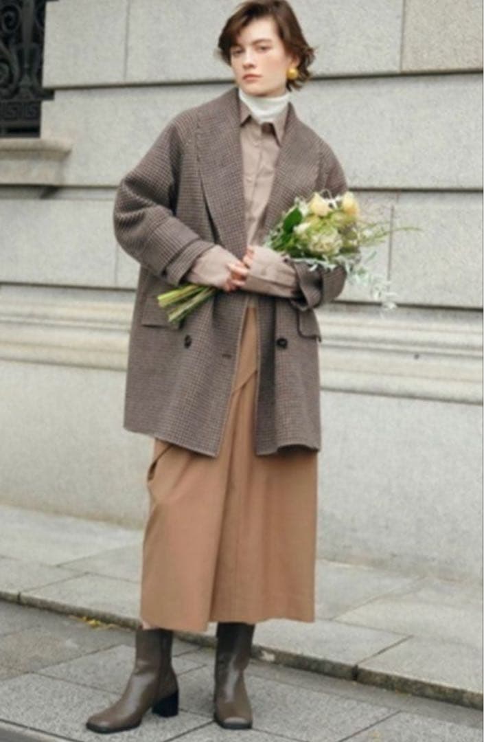 Mila Owen 川口春奈着用 接結ハーフ丈Aラインコート