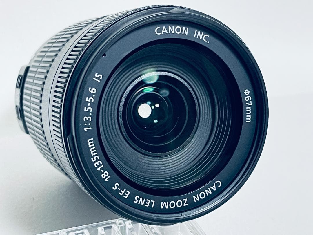 ☆美品☆Canon キヤノン EF-S 18-135mm F3.5-5.6 IS