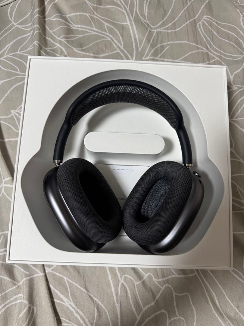 Apple AirPods max エアポッツマックスス ペースグレー