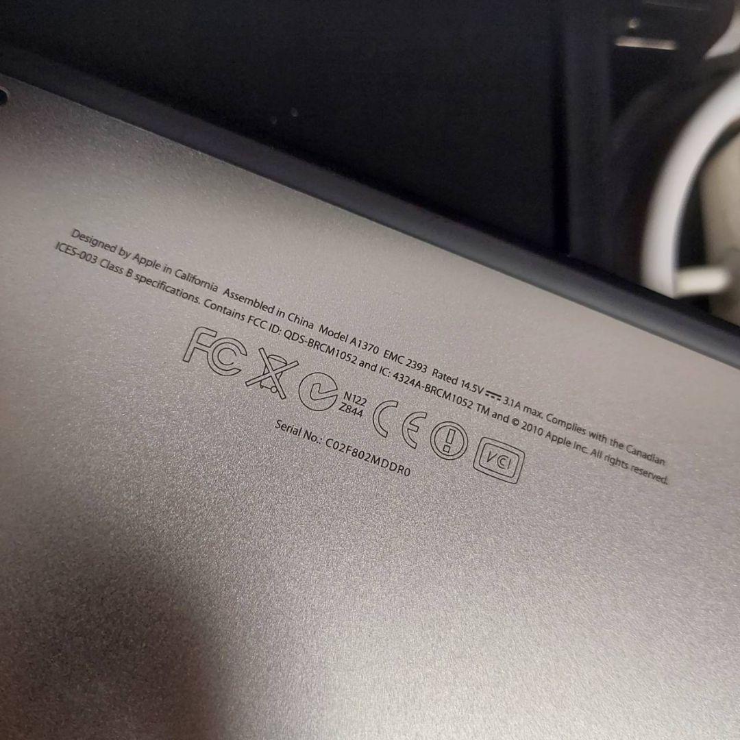 美品MacBook Air 11インチ 2010年モデルModel A1370