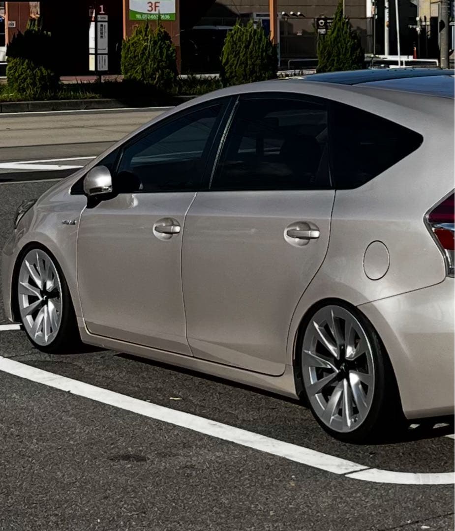 テスラ　モデル3 純正ホイール(4本)