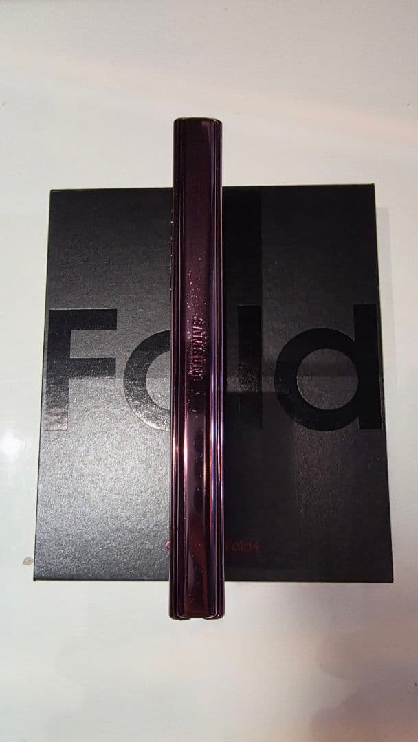 【超希少！日本未発売】Galaxy Z Fold4 バーガンディ 256GB