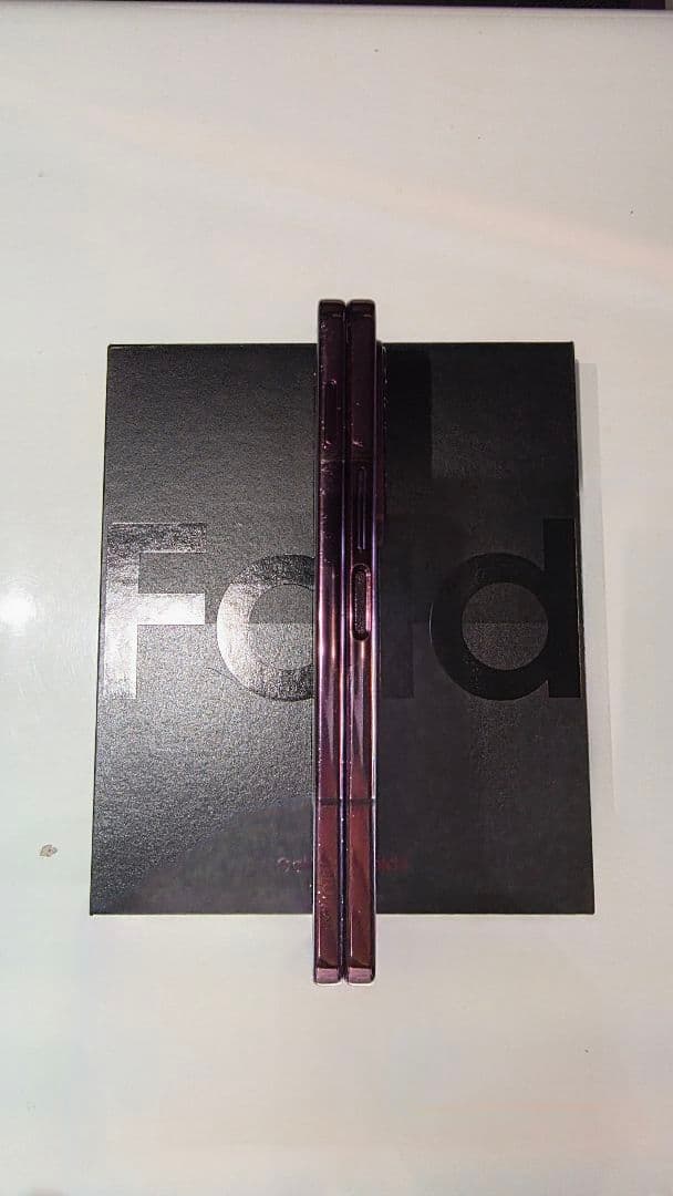 【超希少！日本未発売】Galaxy Z Fold4 バーガンディ 256GB