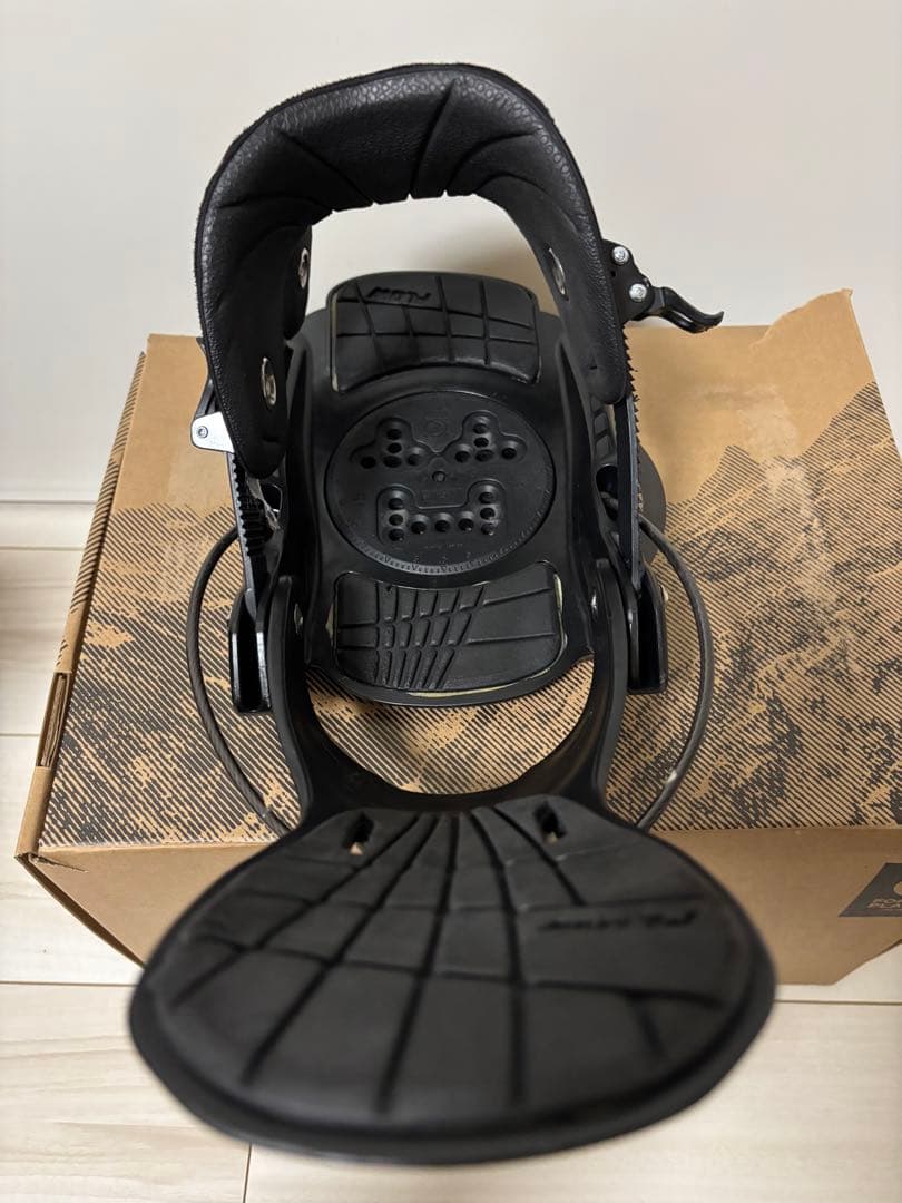 FLOW スノーボードビンディング ブラック　フロー